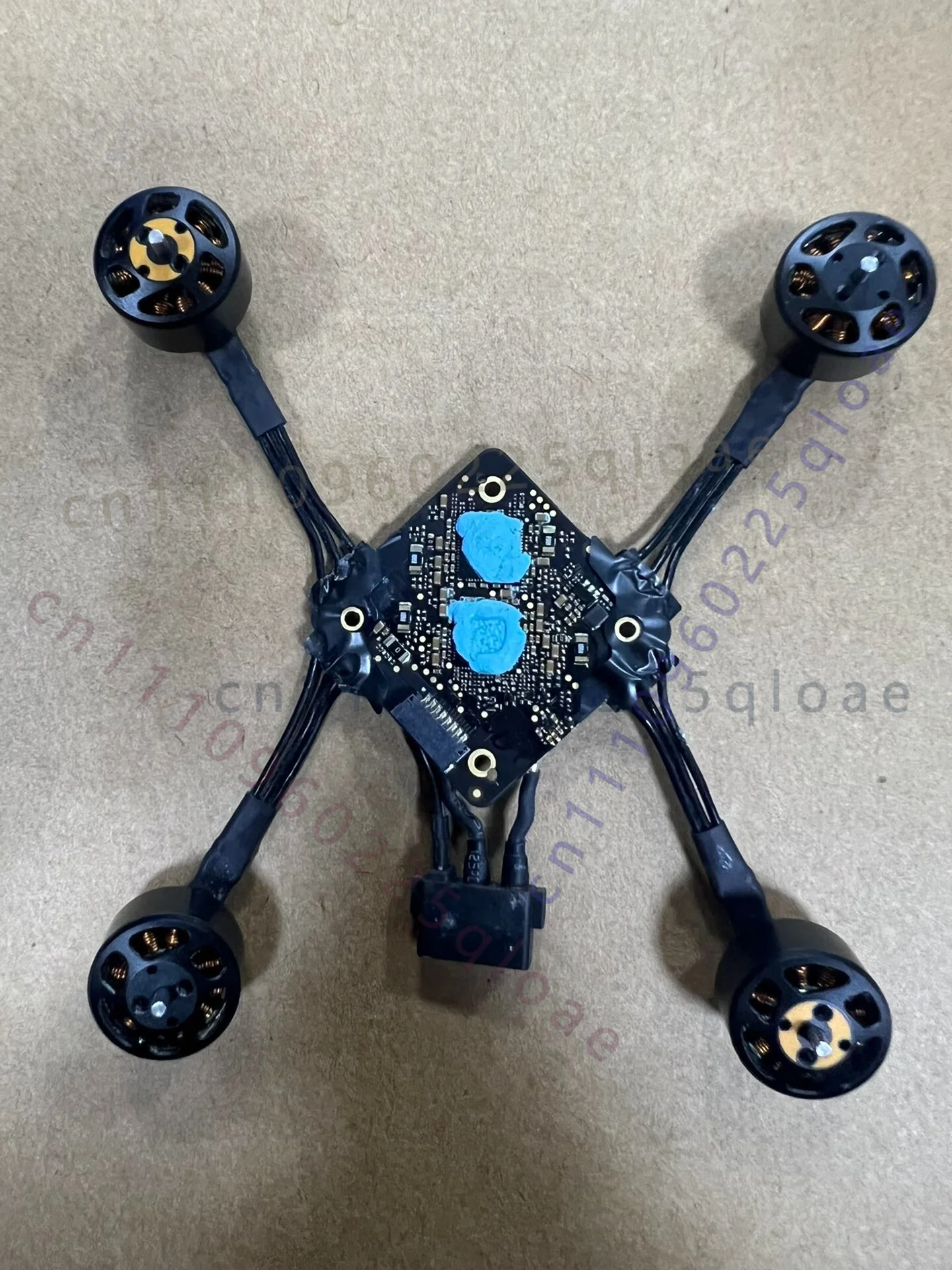 Oryginalny demontowany moduł E – Drone Kit Professional recenzja i cena